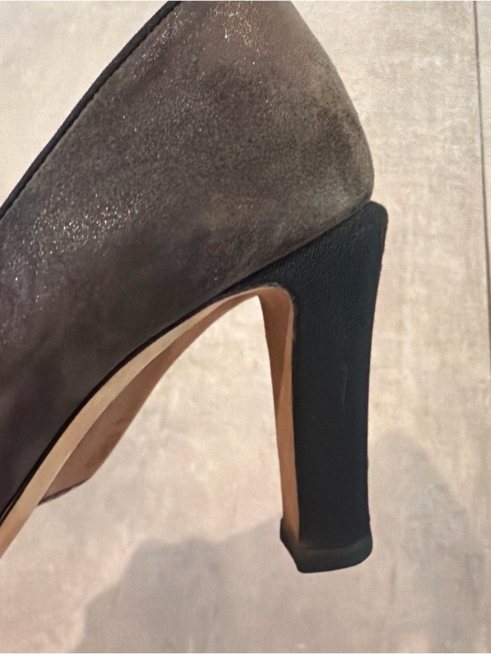 CHANEL COCO Mark Pumps Shoes 36 US 6 Gray Suede Black Ribbon Heels - Picture 11 of 13